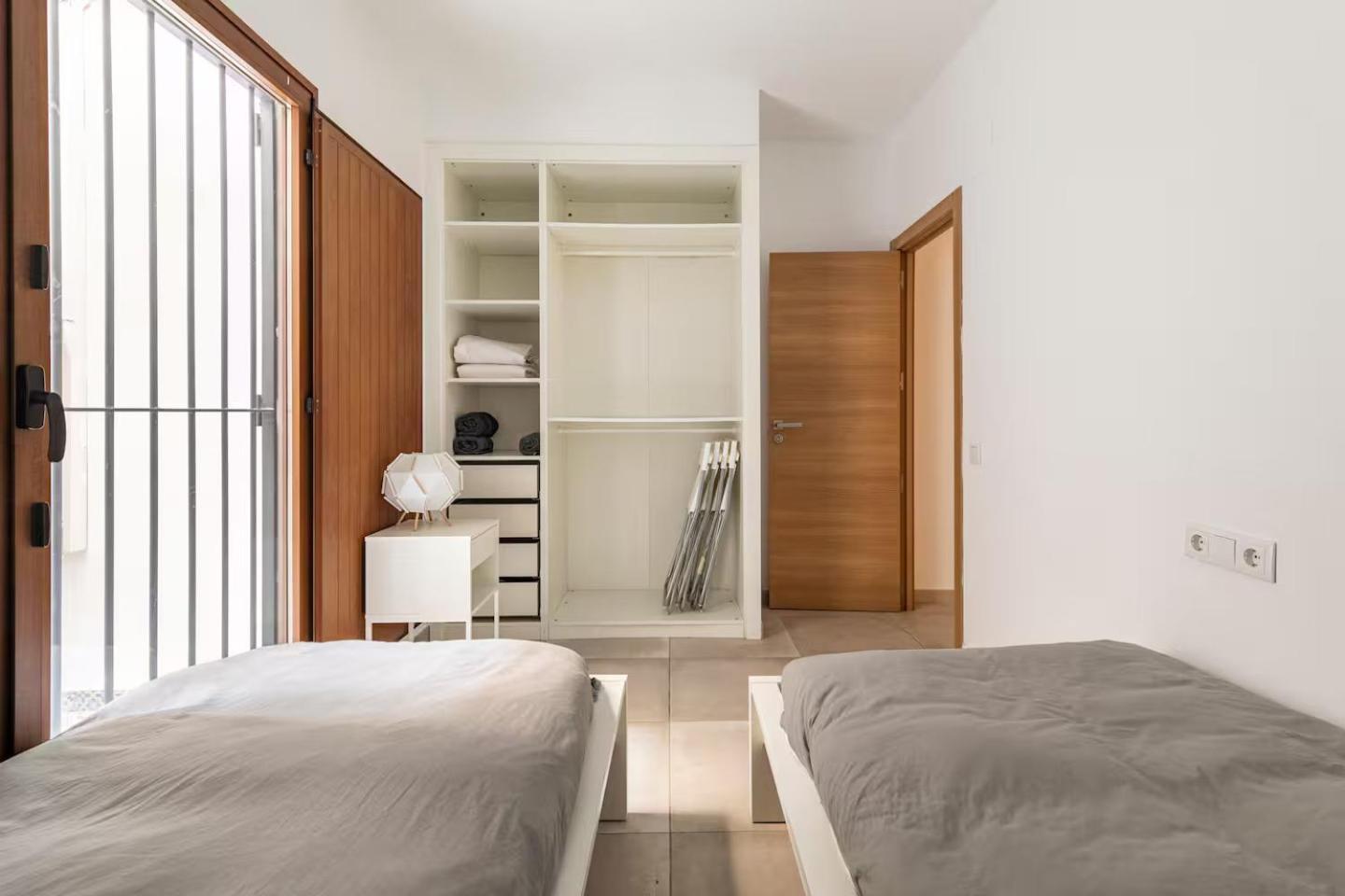 Vivienda Junto A Ruzafa - 12 Pax Y Mas Appartement *