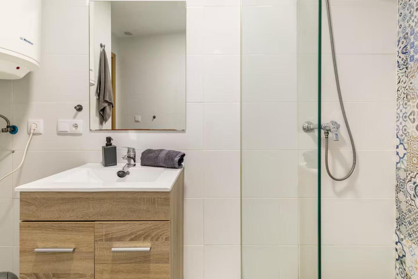 Appartement Vivienda Junto A Ruzafa - 12 Pax Y Mas *